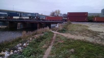 This poorly maintained, but well-worn path between the Roosevelt School and Ben's Tavern neighborhoods will be yet another sacrifice to flood protection. There will be not path or outlet on the North side of the tracks.